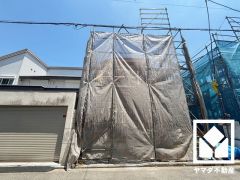 家族との時間も、自分だけの時間も心地よく過ごせる。シンプルで飽きのこない設計が、暮らしに余白をもたらします。この家は、日々の暮らしをそっと支えてくれます。
