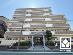 シンプルで飽きのこない設計が、暮らしに余白をもたらします。