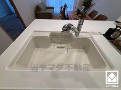 清潔感あふれるシンクで、毎日を気持ちよくスタート。