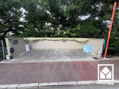 清潔なゴミ出し場で気持ち良くお使い頂けます。