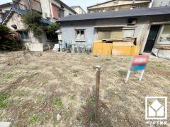 「今津小学校」まで徒歩6分。低学年のお子様も安心して通学していただけます。