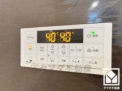 ボタン1つで自動でお湯張りができるオートバス機能付き。