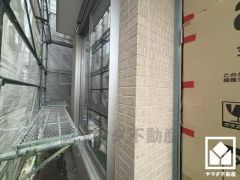 玄関にはたっぷりの収納スペースを完備。家族の靴もしっかり収納できるので、玄関がいつも片付き、気持ちよくお客様を迎えられます。