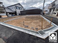 コミュニケーションがとりやすいリビング階段の住宅。移動の際にLDKを通る生活動線なので、ご家族と顔を合わせる機会が増えます。