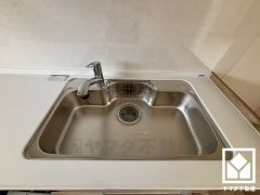 清潔感あふれるシンクで、毎日を気持ちよくスタート。