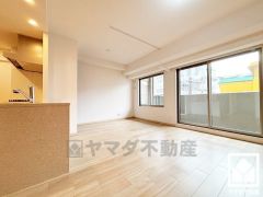 自然光を取り込む、開放感あふれる暮らし。隅々まで光が降り注ぎ、明るく心地の良い空間。