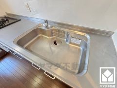 清潔感あふれるシンクで、毎日を気持ちよくスタート。