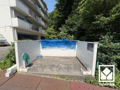 清潔なゴミ出し場で気持ち良くお使い頂けます。