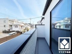 北向きバルコニーで風通し良好。たっぷりの洗濯物も気持ちよく乾きます。