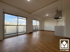 自然光を取り込む、開放感あふれる暮らし。隅々まで光が降り注ぎ、明るく心地の良い空間。