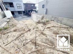 現況更地のため、余分な解体費用を抑えられ、スムーズに建築に入れます。