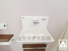 トイレは1階・2階とも手洗いが別になっているので、衛生的に使えます。