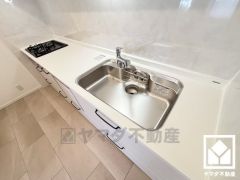 清潔感あふれるシンクで、毎日を気持ちよくスタート。