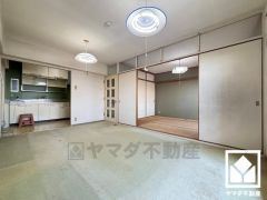 心地よい空間が広がるリビングで、家族みんなが快適に過ごせる時間を提供