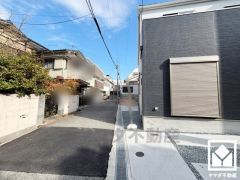 阪急電鉄神戸線「武庫之荘」駅まで徒歩約19分の立地。毎日の通勤・通学だけでなく、休日のお出かけまで利便性に優れています。