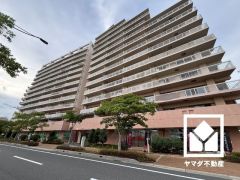 2025年9月フルリフォーム済の大変綺麗なお部屋で、即ご入居いただけます。お問合せお待ちしております。