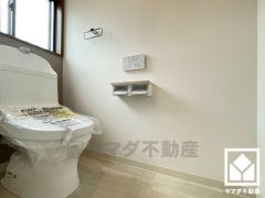清潔感溢れるトイレです