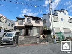 温水洗浄便座付きで、季節を問わずいつでも温かい便座をお使いいただけます。