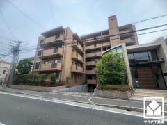 洗練されたデザインと堅牢な造り。美しさと安心を兼ね備えたお住まい。