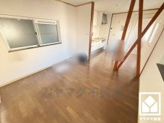 3面採光で隅々まで光が降り注ぎ、明るく心地の良い空間が広がります。