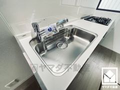 清潔感あふれるシンクで、毎日を気持ちよくスタート。