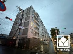 洗練されたデザインと堅牢な造り。美しさと安心を兼ね備えた、心地よい住まい。