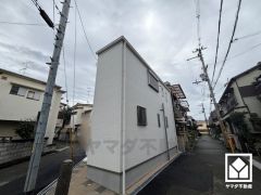 「成文小学校」まで徒歩5分。低学年のお子様も安心して通学していただけます。