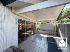 綺麗に整備されており、帰宅時や来客時にも気持ちの良い空間です。