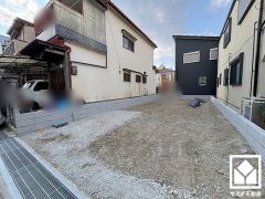 3段階中最も高いレベルの耐震等級3を取得。災害復興拠点に求められる水準の耐震性を備えた住宅で、安心してお住まいいただけます。