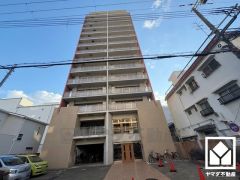 浴室暖房乾燥機付き。真冬の寒い浴室を暖かく、また雨の日の洗濯物の乾燥にと多用途に活躍する機能です。