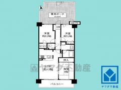 3LDK、専有面積65.70平米、バルコニー面積9.6平米、8階建て1階部分。広々とした約25.08平米の専用ポーチ付き。