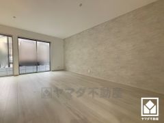 自然光を取り込む、開放感あふれる暮らし。隅々まで光が降り注ぎ、明るく心地の良い空間。