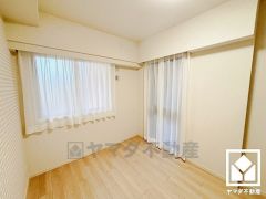 2面採光。明るい陽光がたっぷり差し込む心地よい生活空間です