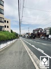 2024年11月下旬フルリフォーム済の大変綺麗なお部屋で、即ご入居可能です。アフターサービス保証付きで、ご購入後も安心してお住まいいただけます。