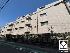 サウナ付きのお部屋です。いつでも好きな時に、プライベート空間でリフレッシュできます。冷え性や代謝改善の効果もあり、健康維持にもお勧めです。（A・Bプラン共通）