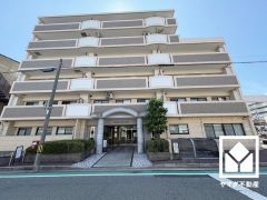 交通量が少なく、自然豊かな立地です