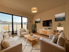 実写真と間取り図からCG再現した「空室リフォームイメージ」に家具などをCG合成しており、実際と異なります。