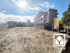 毎日の家事の負担を軽減でき、水道代の節約にもなる食器洗乾燥機付き。