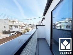 北向きバルコニーで風通し良好。たっぷりの洗濯物も気持ちよく乾きます。