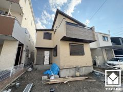 安全性と使いやすさを兼ね備えたIHクッキングヒーターで快適なキッチンライフ。お手入れもラクラクです。