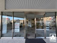 2025年8月下旬フルリノベーション済の大変綺麗なお部屋で、即ご入居可能。24時間365日緊急対応サービス、アフターサービス保証付きでご購入後のサポートも充実しており、安心してお住まいいただけます。