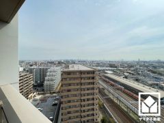 開放感あふれる眺望と利便性が融合した住まい──穏やかな毎日をここから。