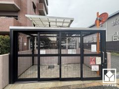 綺麗に整備されたゴミ出し場で気持ち良くお使い頂けます。