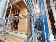 浴室には小窓が付いているので明るく、こもりがちな湿気もすぐ取り除くことができます。