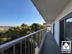 広々としているため、お洗濯物もたっぷりと干す事ができます。