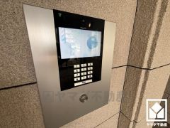 家の中はもちろん、玄関まで安心。オートロックで守られる暮らし。