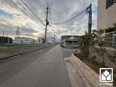 毎日の家事の負担を軽減でき、水道代の節約にもなる食器洗乾燥機付き。