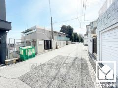 広々16帖のLDKが魅力。家族全員がリラックスできる、ゆったりとした快適リビングで温かい団らんの時間を。