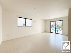 自然光を取り込む、開放感あふれる暮らし。隅々まで光が降り注ぎ、明るく心地の良い空間。