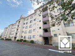 2015年10月リフォーム済の大変綺麗なお部屋です。